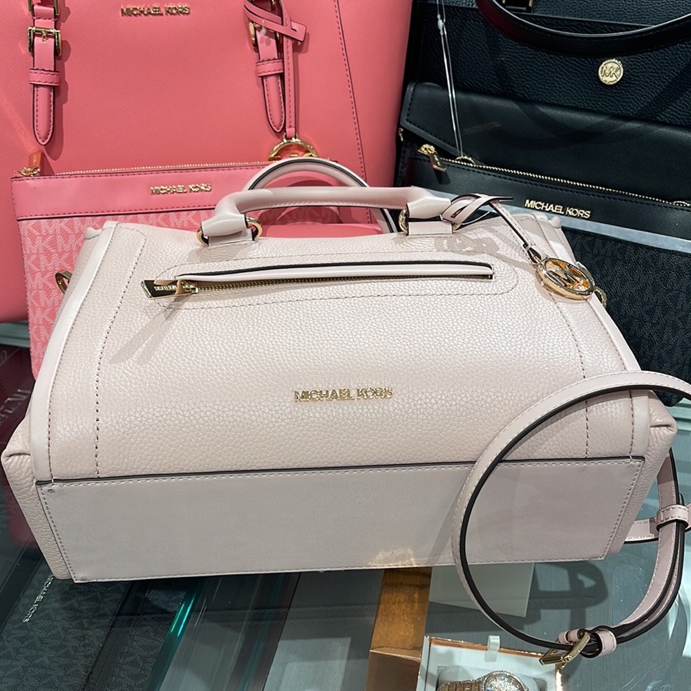 MICHAEL KORS 
Carine Large Pebbled Leather Top Zip Satchel
Powder Blush
NWT - Picture 8 of 16